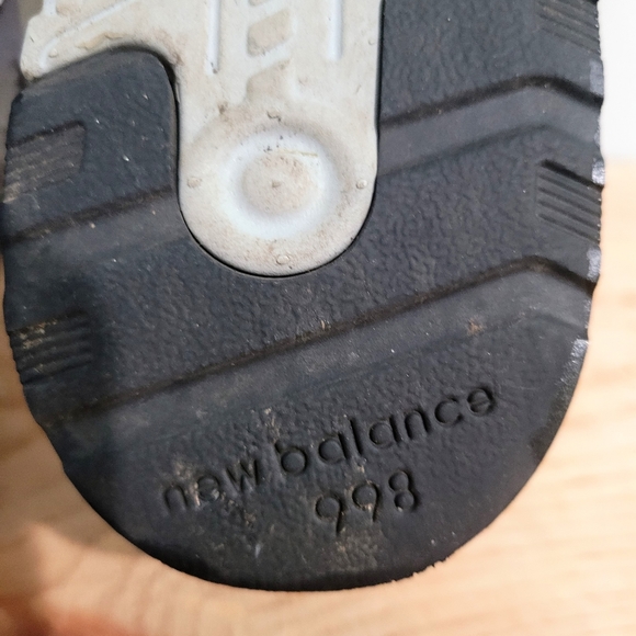 New Balance 998 Suede Gray Sneakers Womens Absorb USA MADE Athletic Shoes Size 6 - Picture 12 of 13